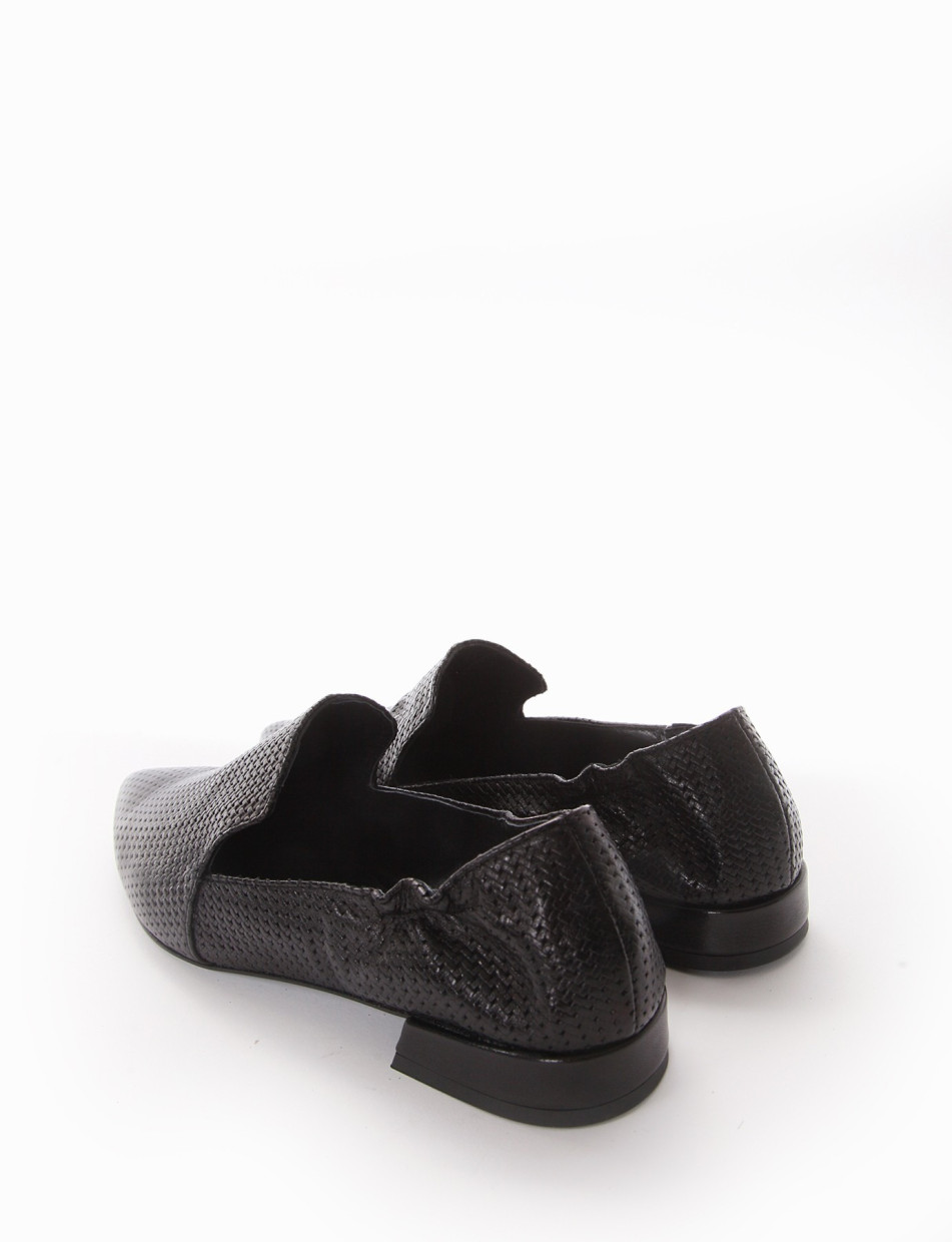 Loafers heel 1 cm black leather