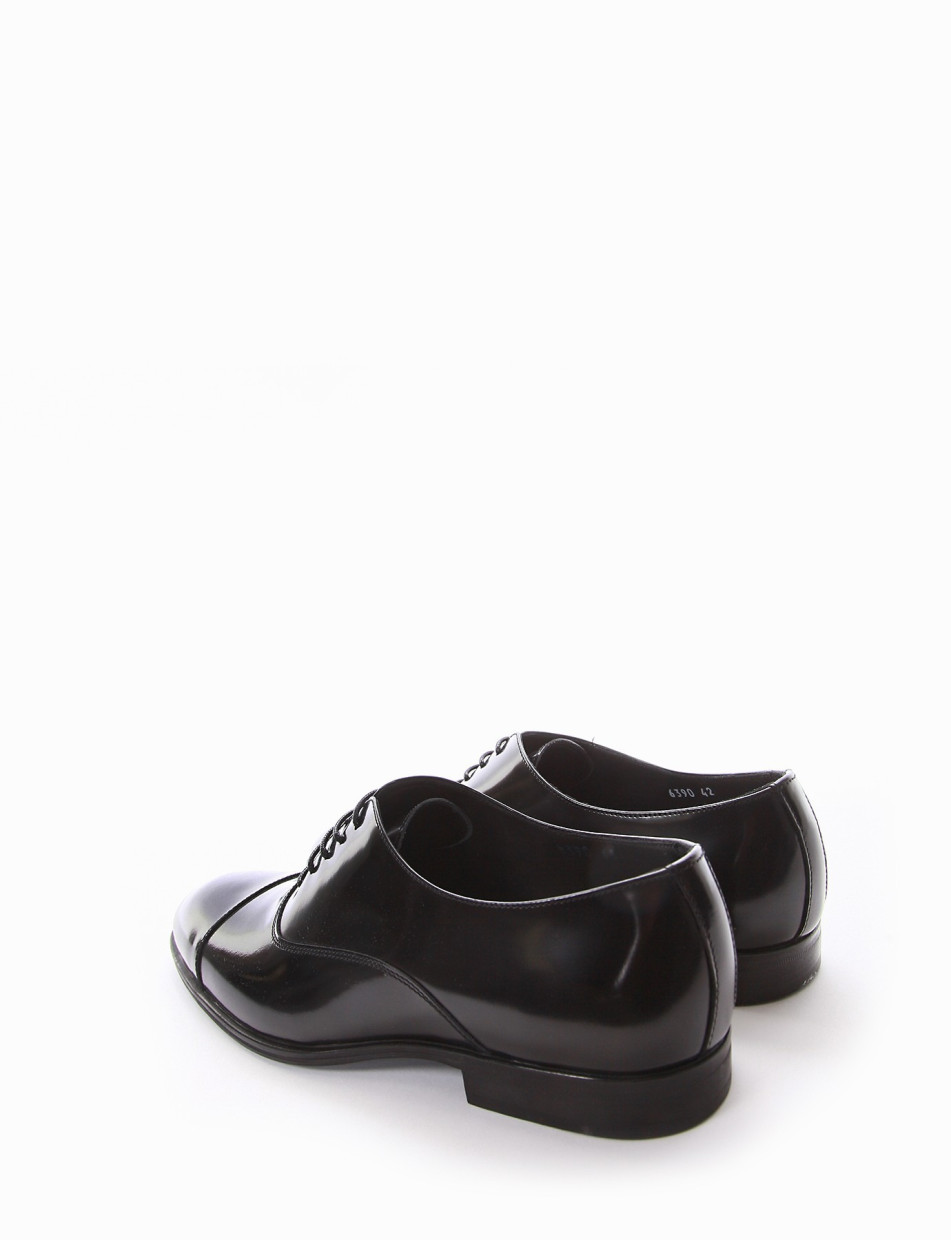 Lace-up shoes heel 2 cm black brushed