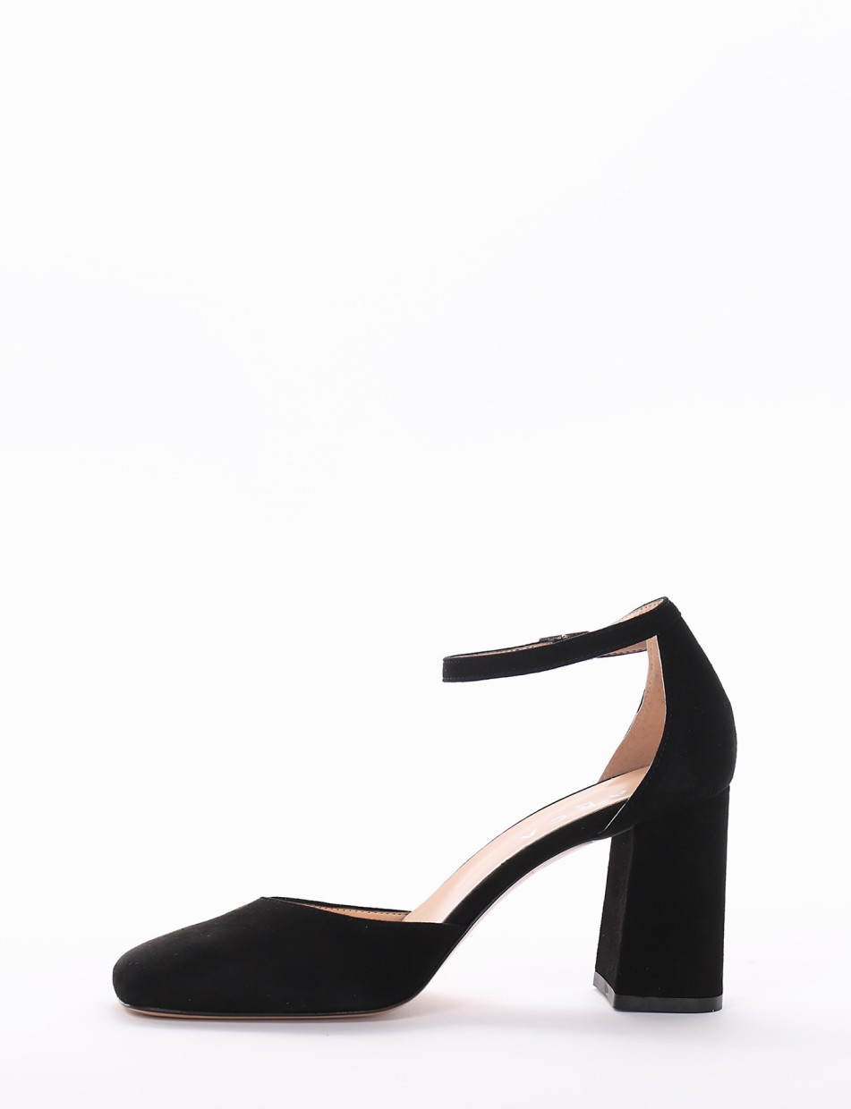 Pumps heel 7 cm black chamois