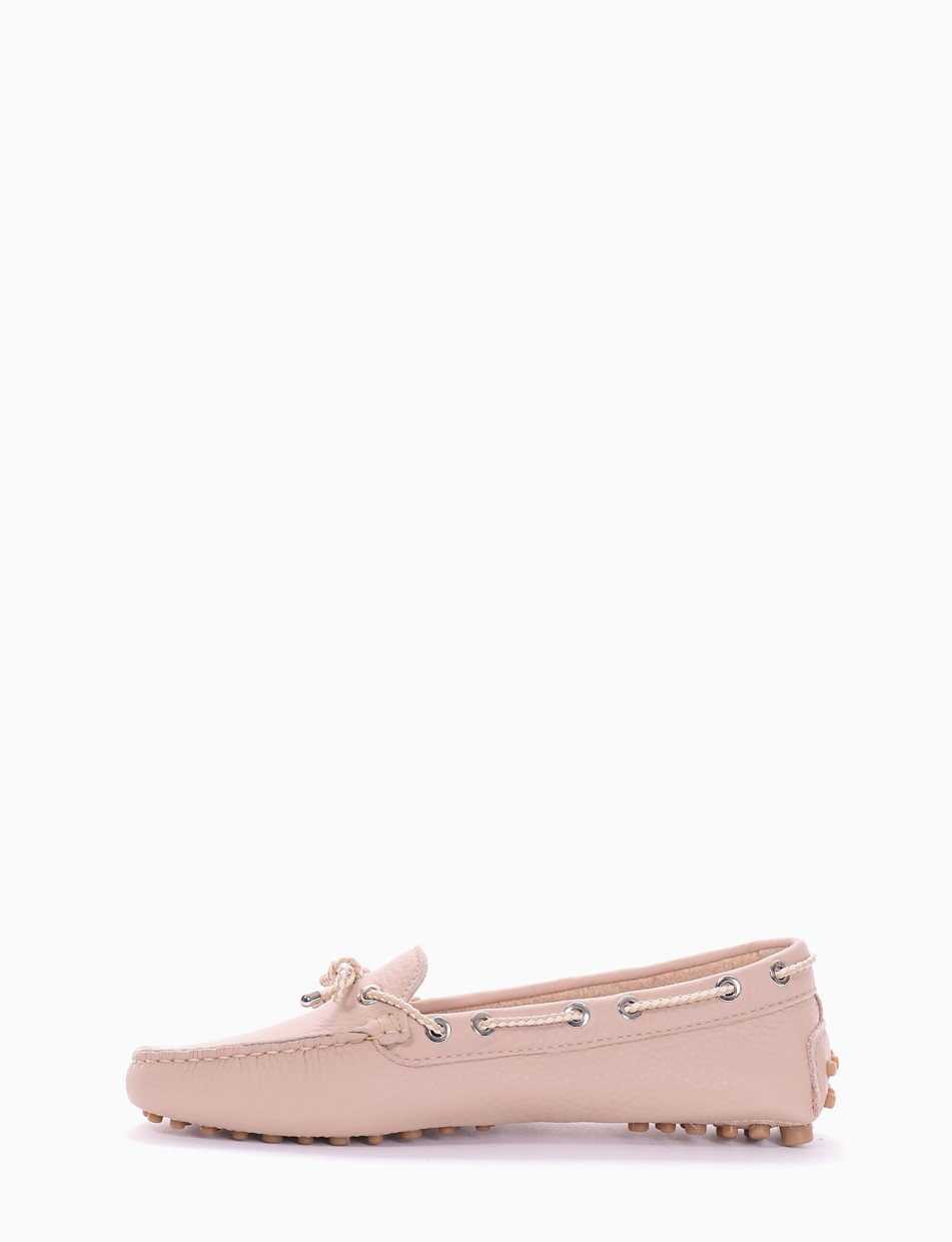 Loafers pink leather