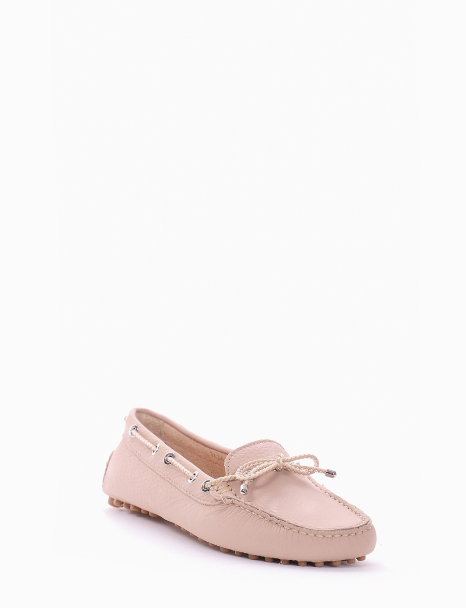 Loafers pink leather