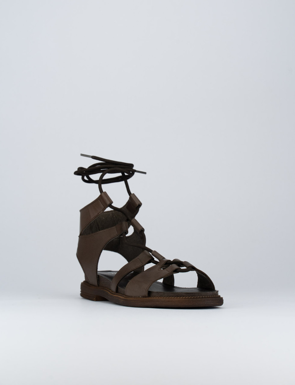 Low heel sandals heel 1 cm dark brown leather