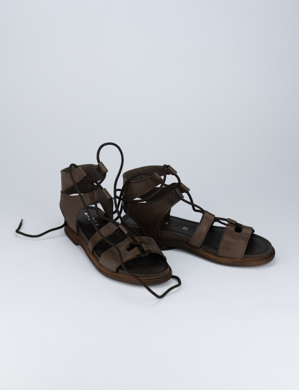 Low heel sandals heel 1 cm dark brown leather