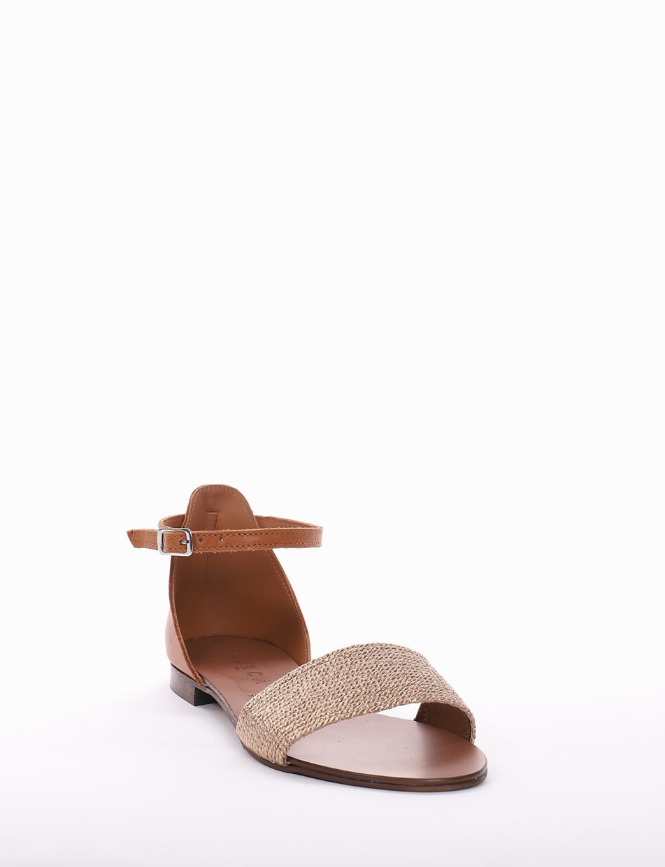 Low heel sandals heel 1 cm pink leather