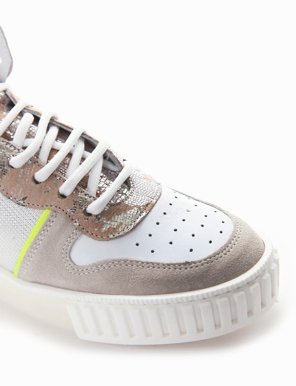 Sneakers white leather