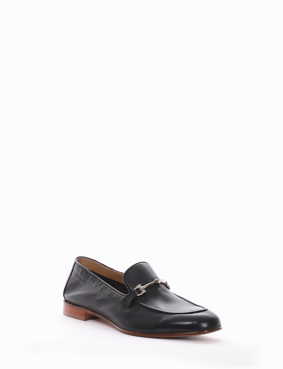 Loafers heel 1 cm black leather