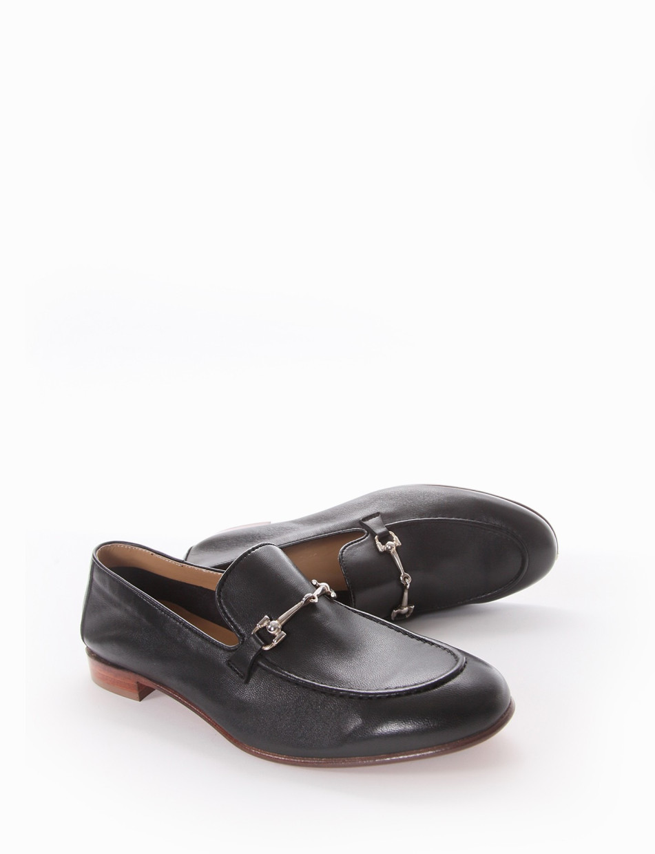 Loafers heel 1 cm black leather