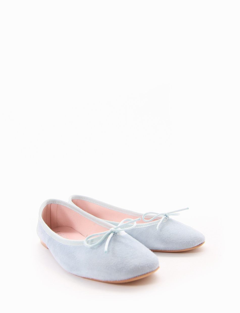 Flat shoes heel 1 cm light blue chamois