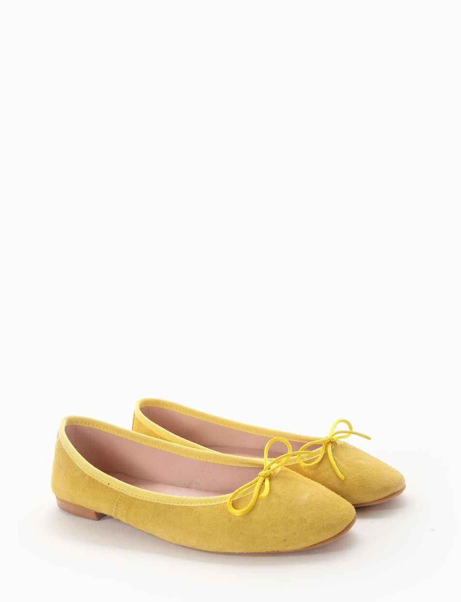 Flat shoes heel 1 cm yellow chamois