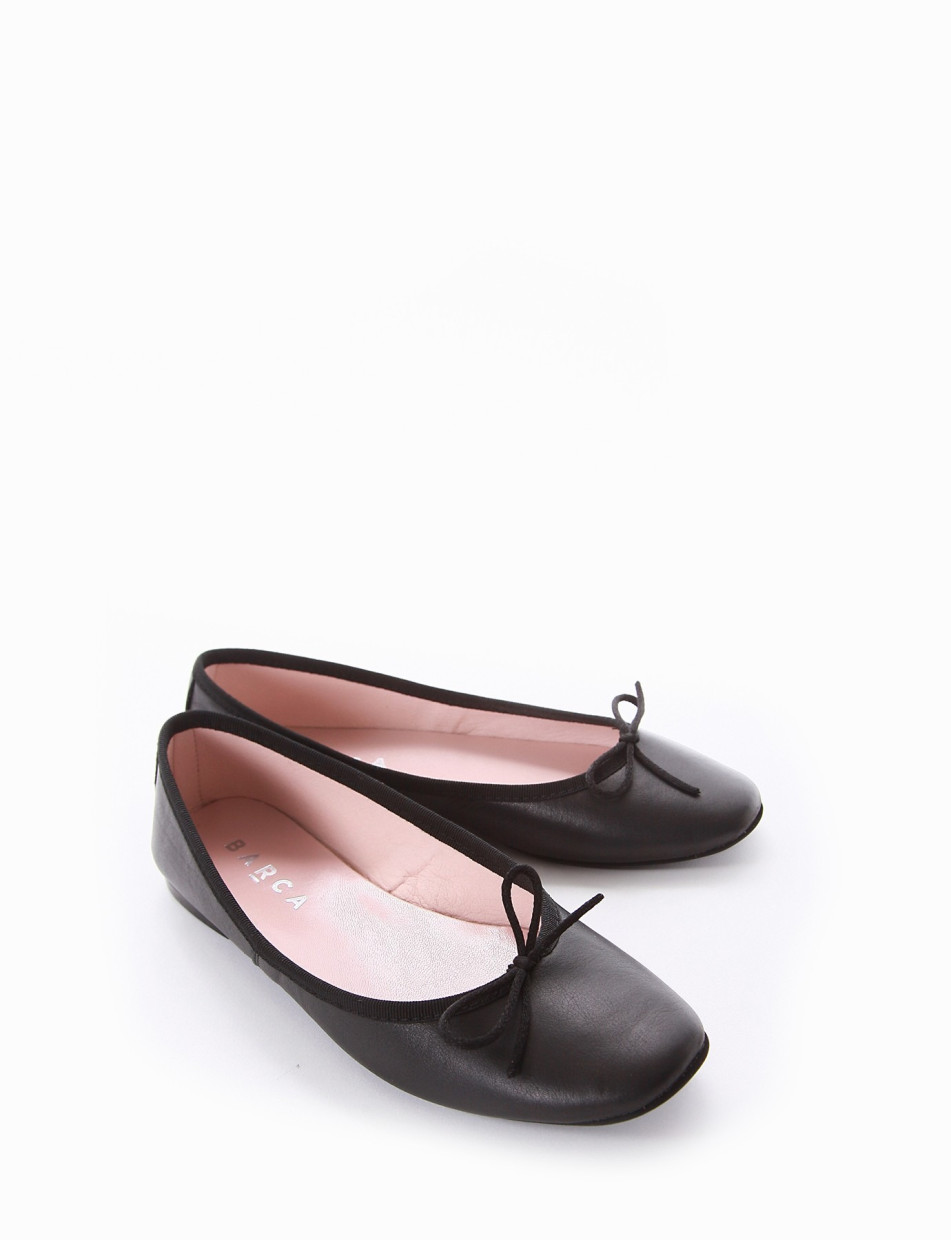 Flat shoes heel 1 cm black leather