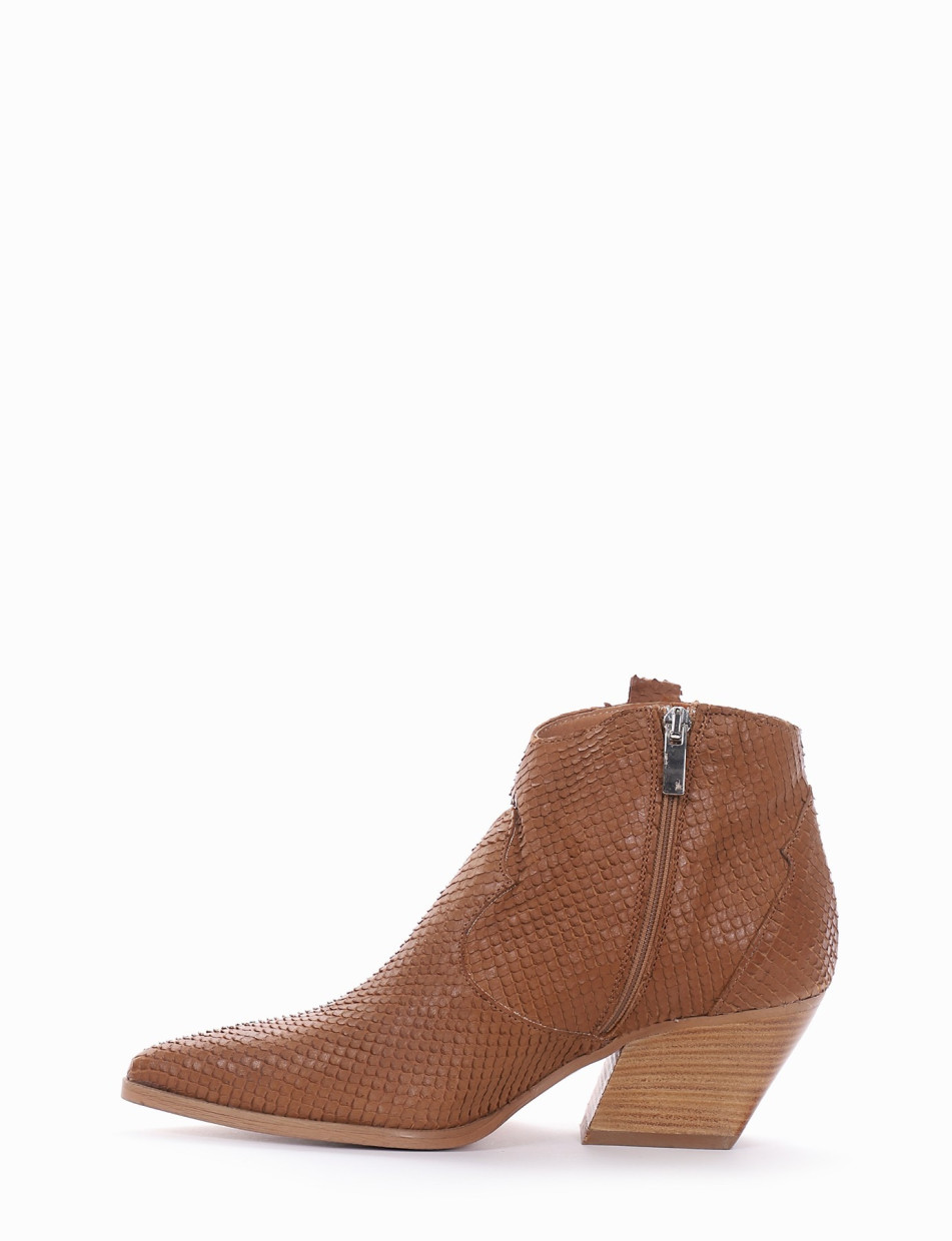 High heel ankle boots heel 6 cm brown python