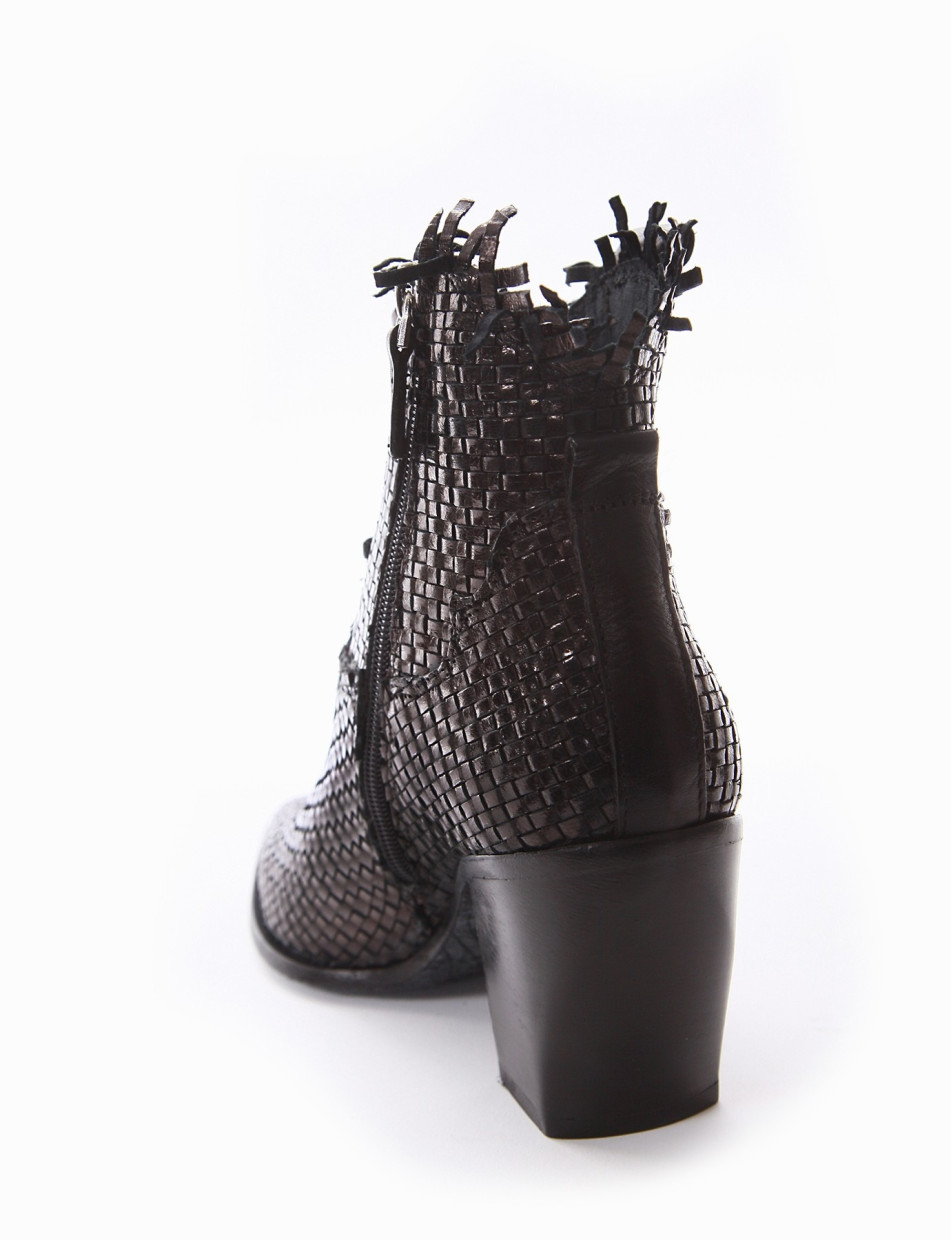 Stivale tronchetto tacco 7 cm nero