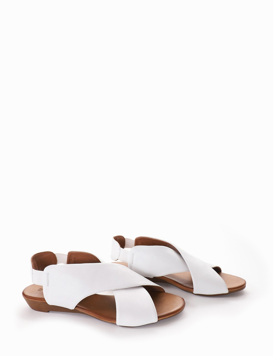 Sandalo tacco 2 cm bianco