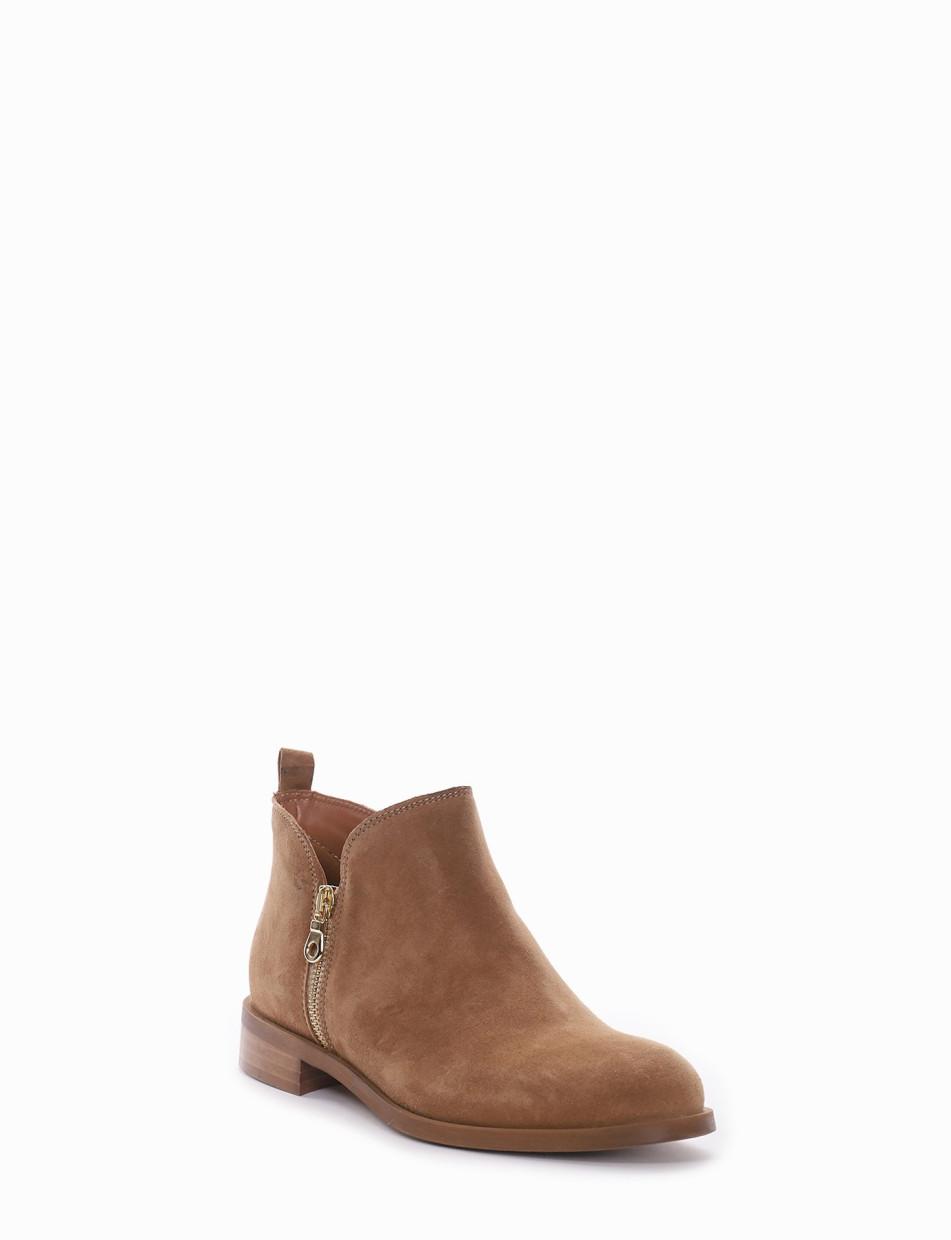 Low heel ankle boots heel 2 cm brown chamois