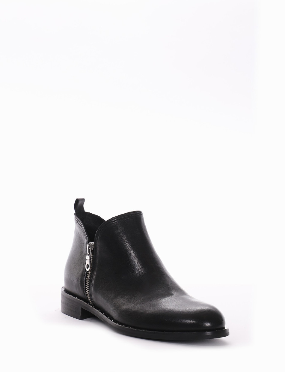 Low heel ankle boots heel 2 cm black leather