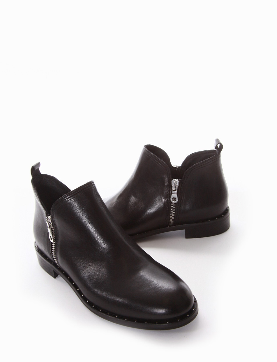 Low heel ankle boots heel 2 cm black leather