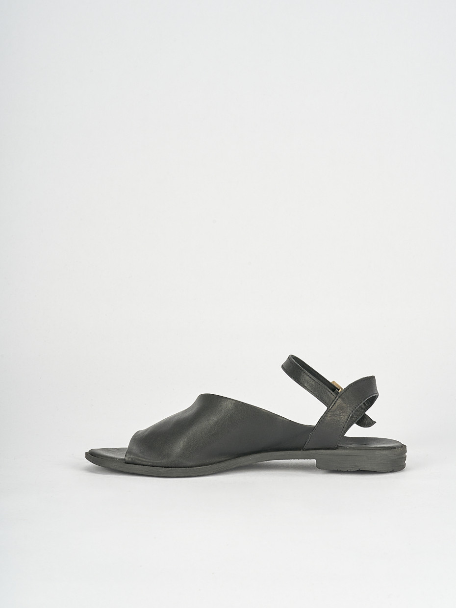 Sandalo tacco 1 cm nero