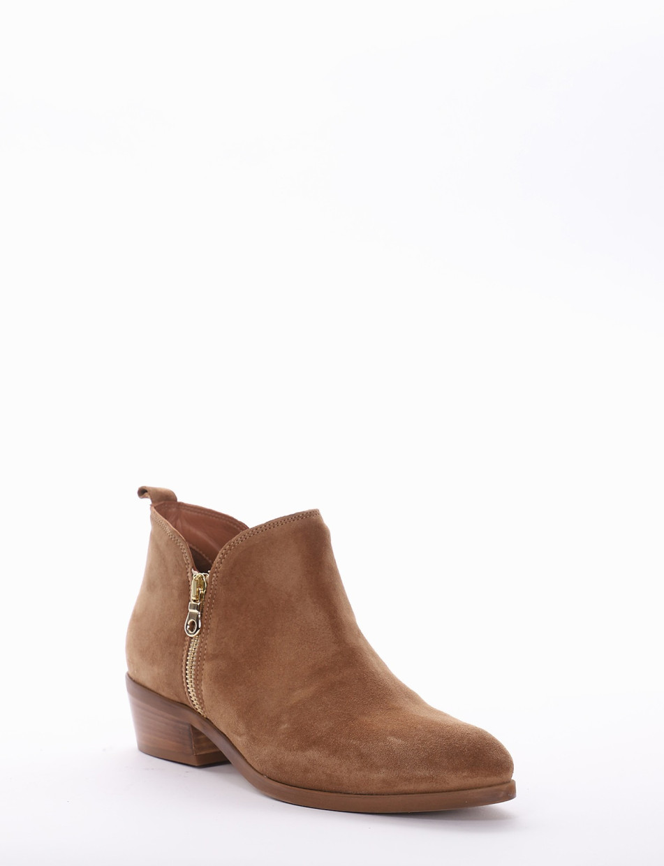 Low heel ankle boots heel 4 cm brown chamois