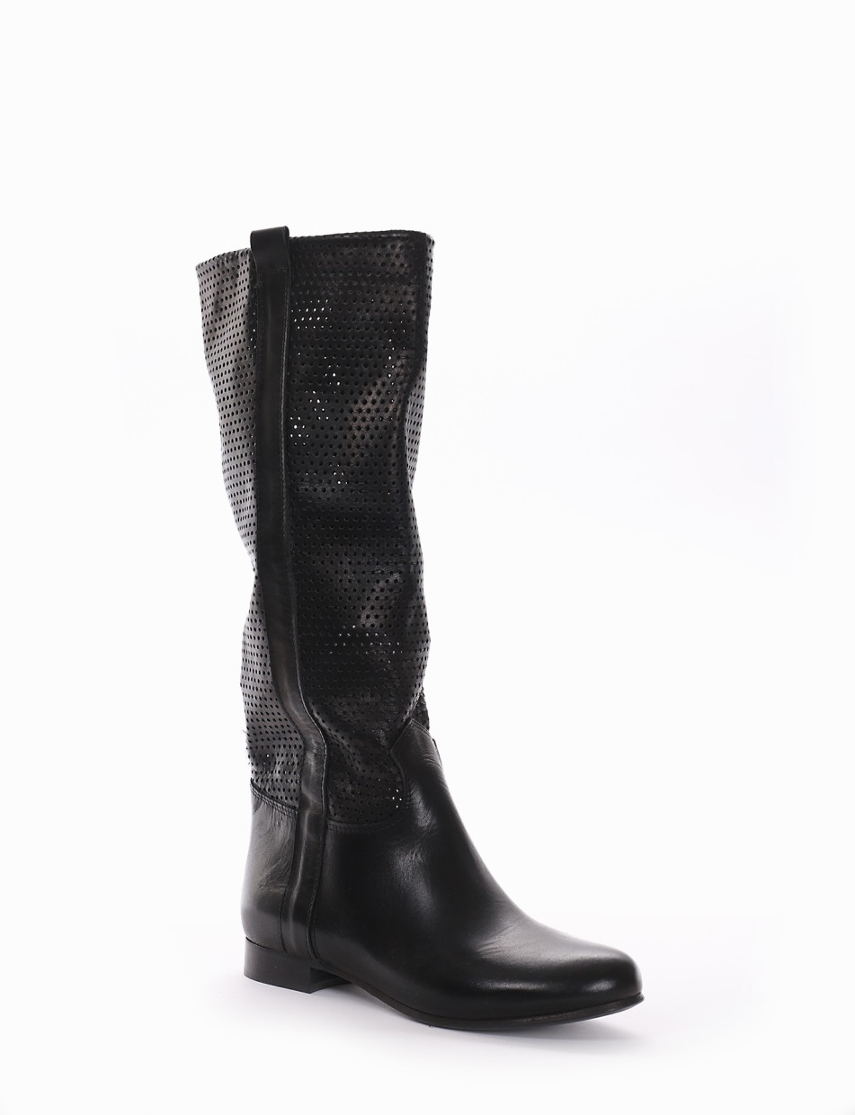 Low heel boots heel 2 cm black leather