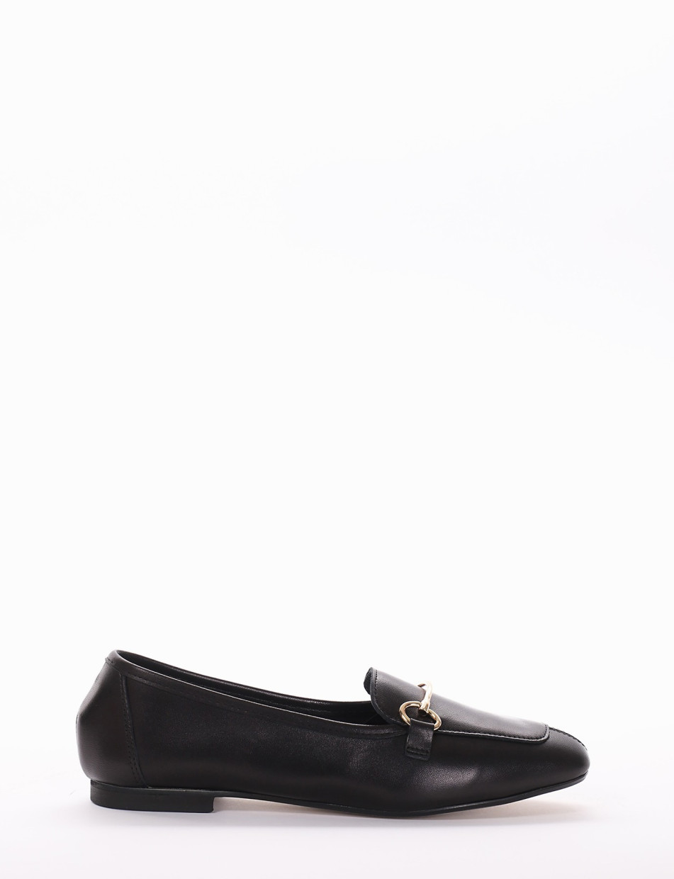 Loafers heel 1 cm black leather