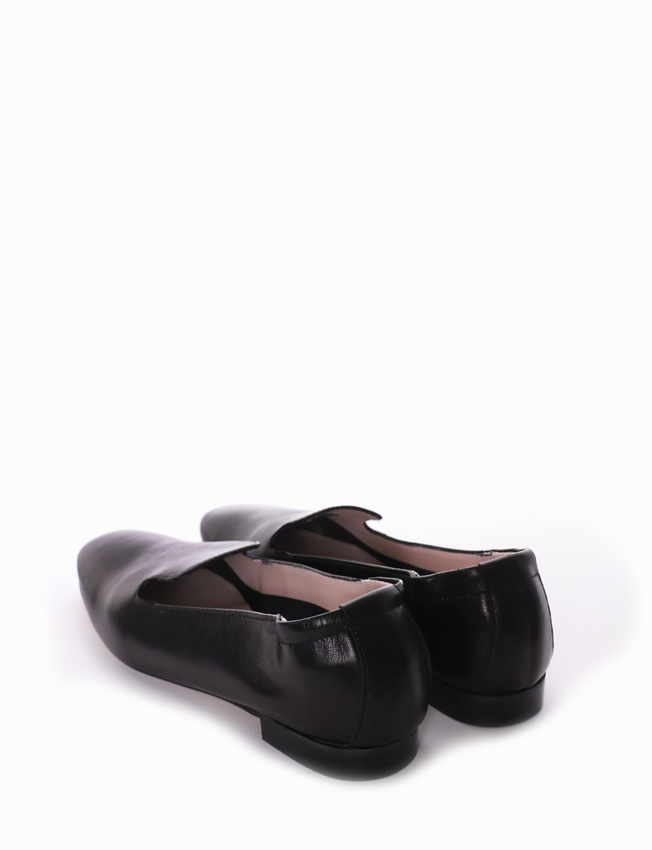 Loafers heel 1 cm black leather