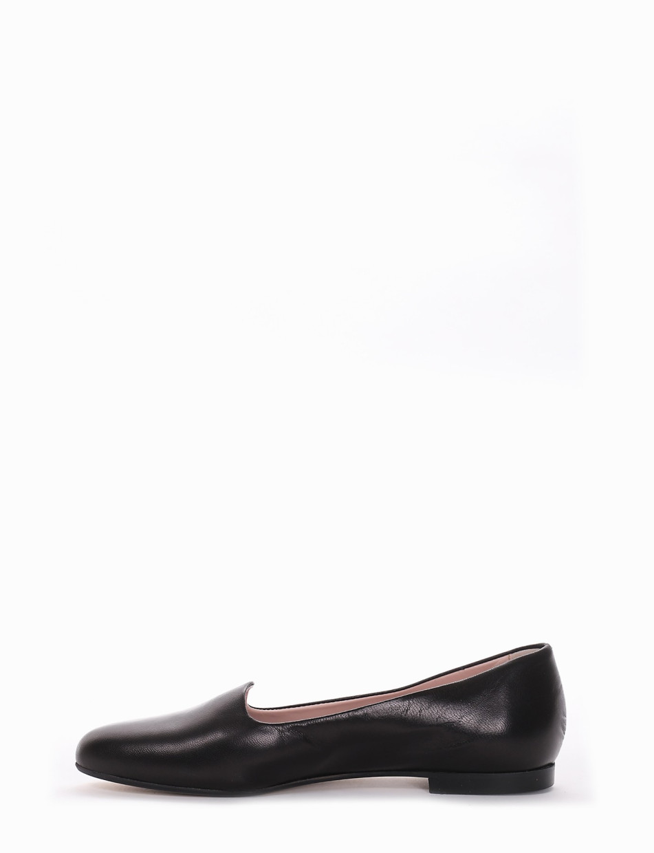 Flat shoes heel 1 cm black leather