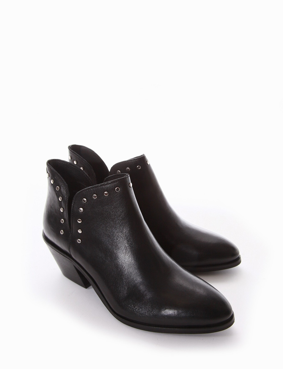 High heel ankle boots heel 5 cm black leather