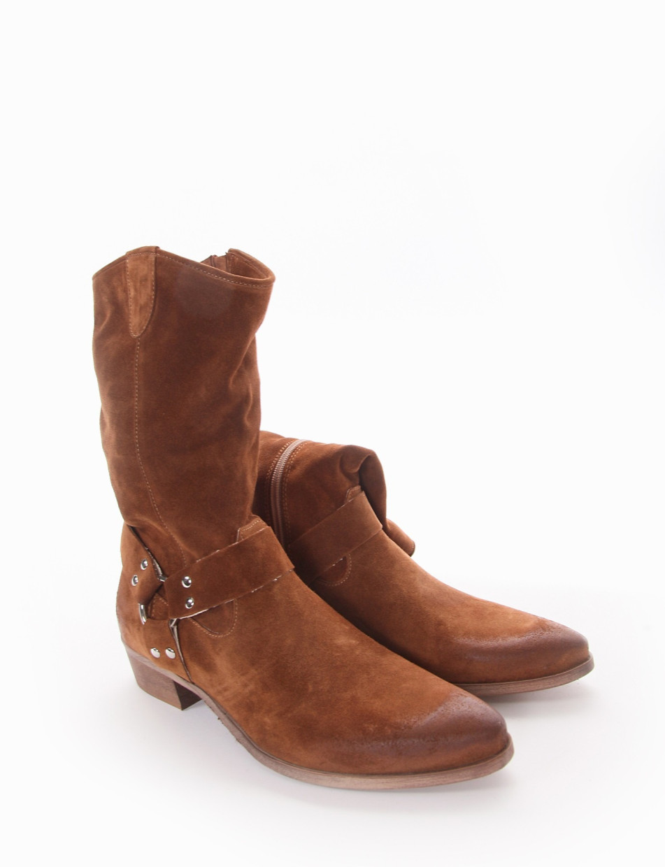 Low heel ankle boots heel 3 cm brown chamois