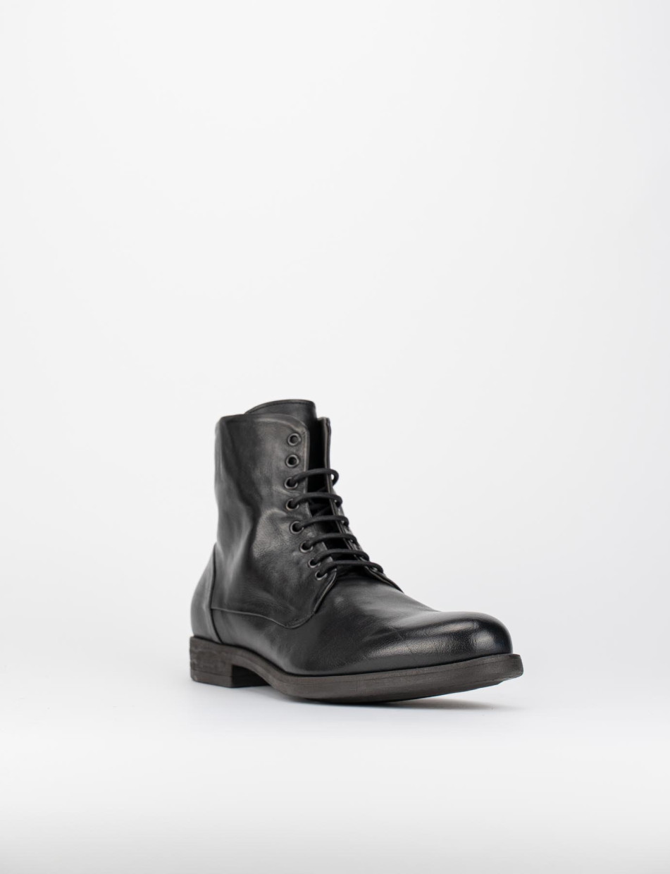 Combat boots heel 2 cm black leather