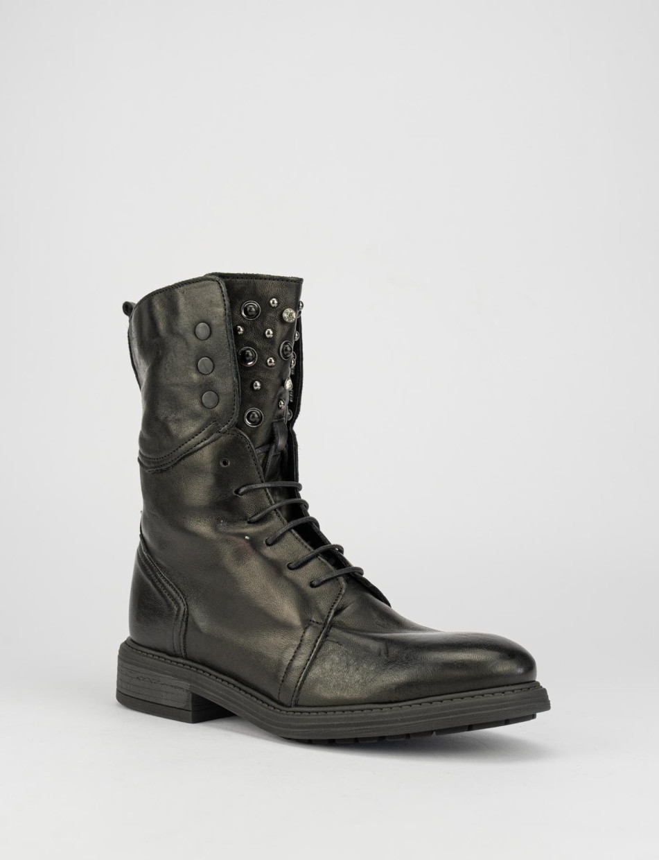 Combat boots heel 2 cm black leather