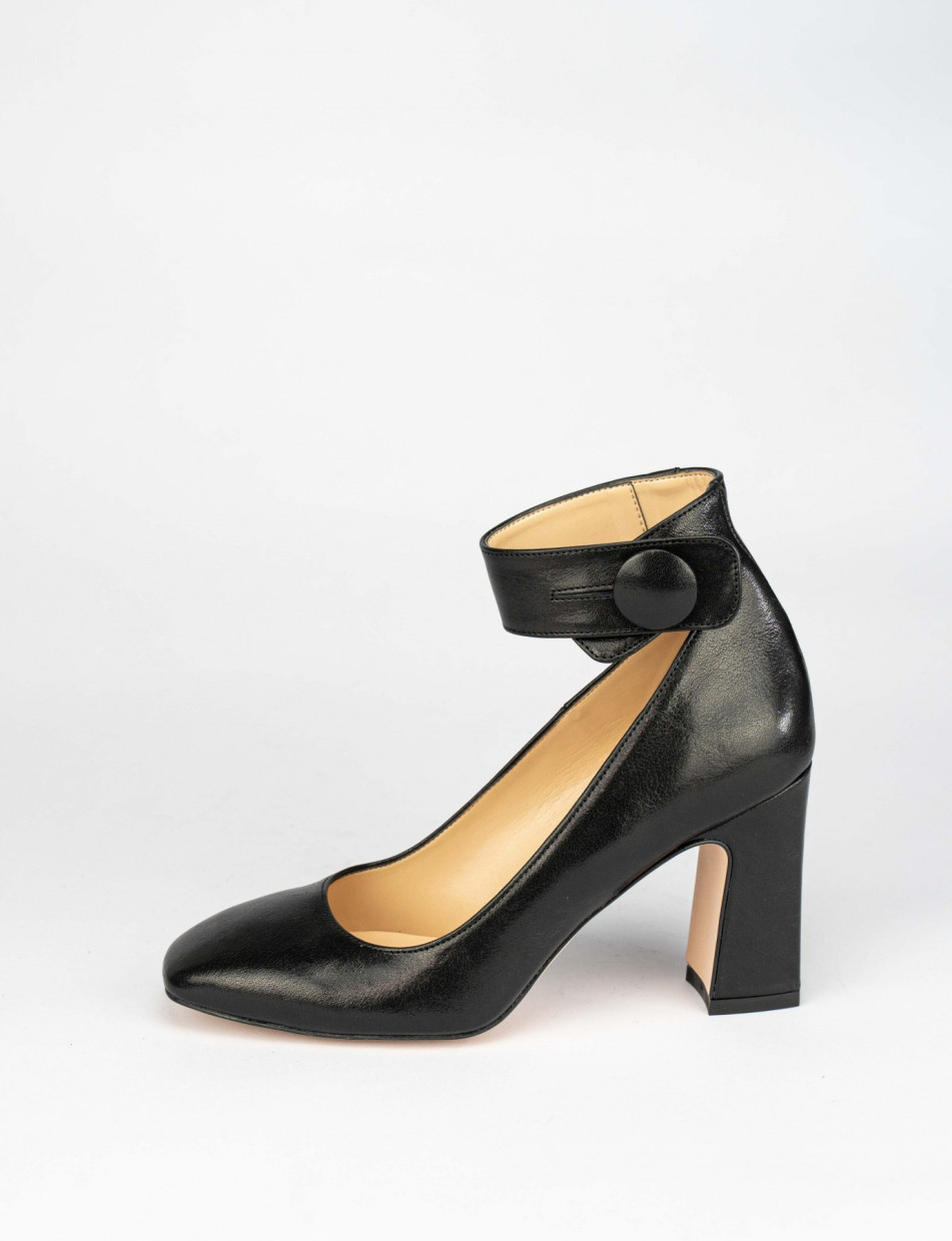 Pumps heel 9 cm black leather