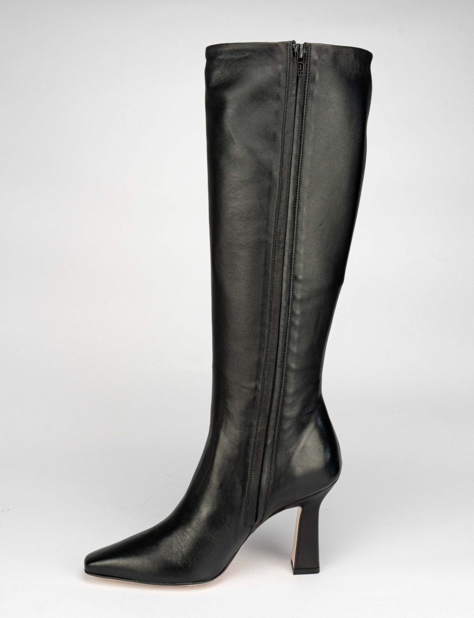 High heel boots heel 9 cm black leather