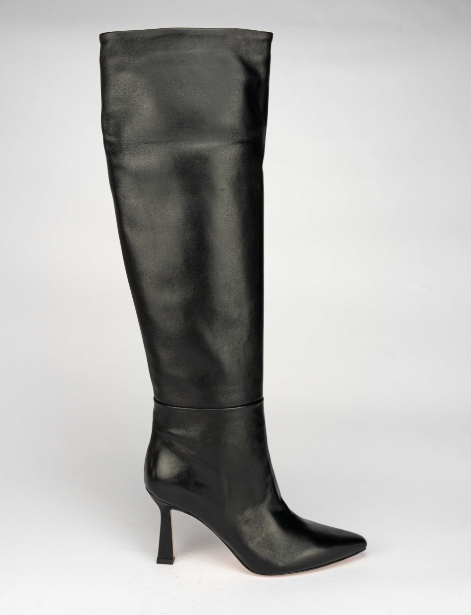 High heel boots heel 8 cm black leather