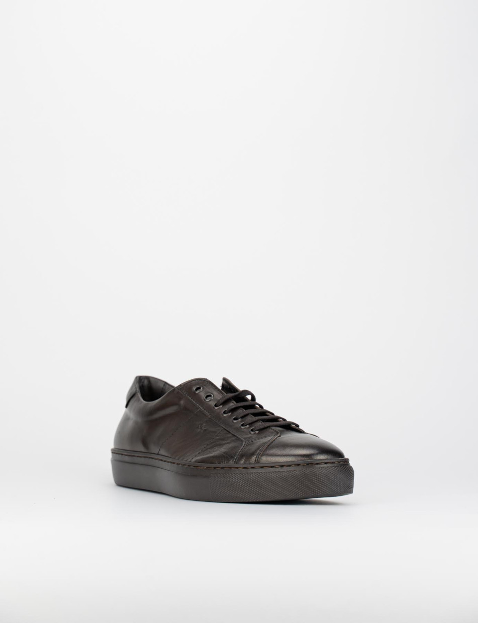 Sneakers dark brown leather