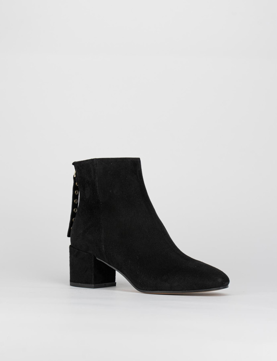 High heel ankle boots heel 5 cm black chamois