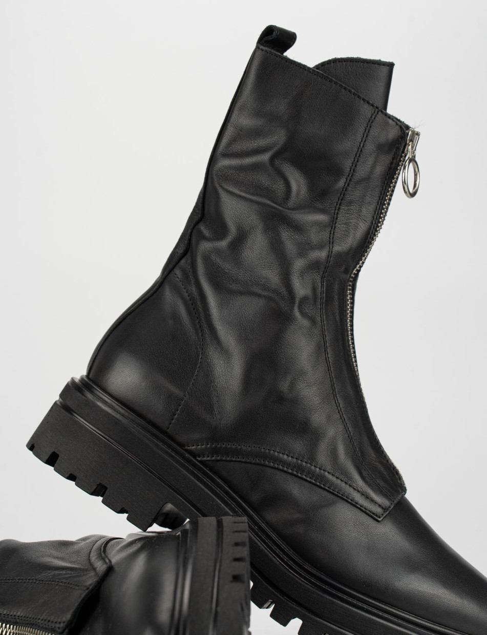 Combat boots heel 4 cm black leather