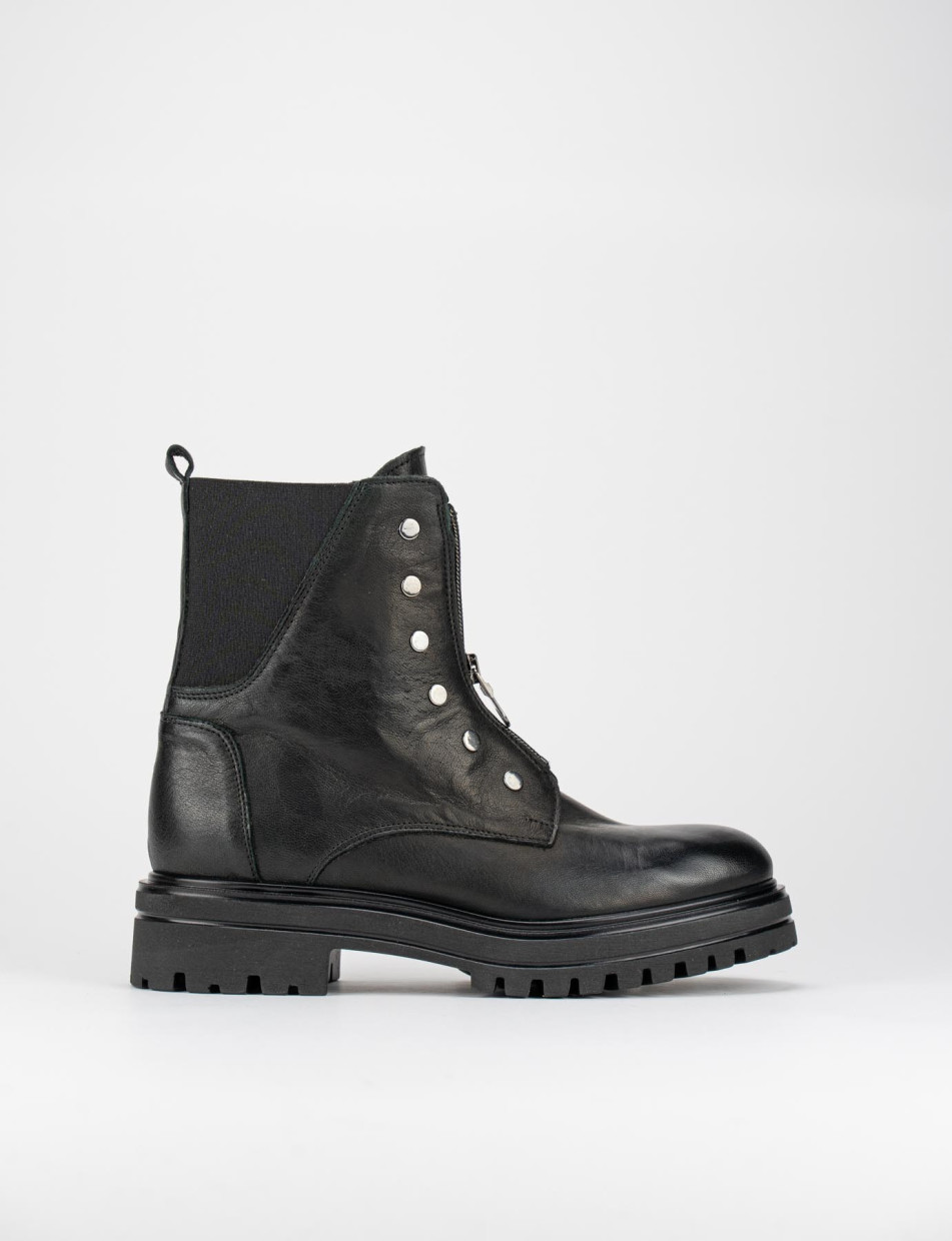 Combat boots woman heel 3 cm black leather Barca Stores