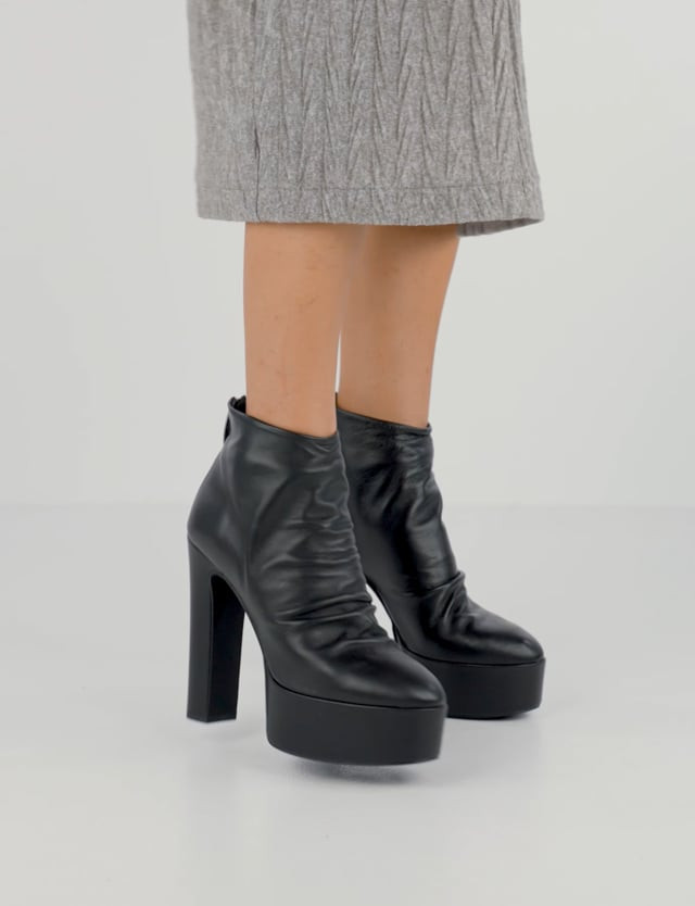 High heel ankle boots heel 13 cm black leather