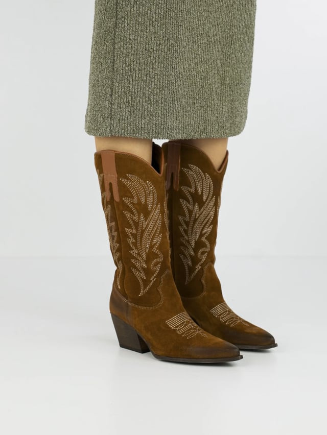 High heel boots heel 5 cm brown suede