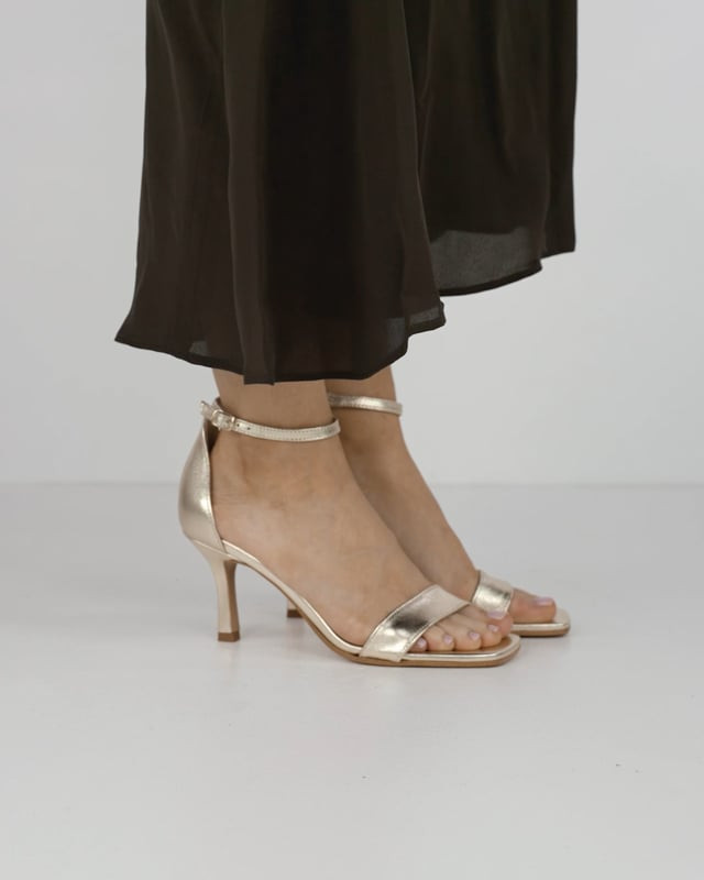 High heel sandals heel 6 cm gold leather