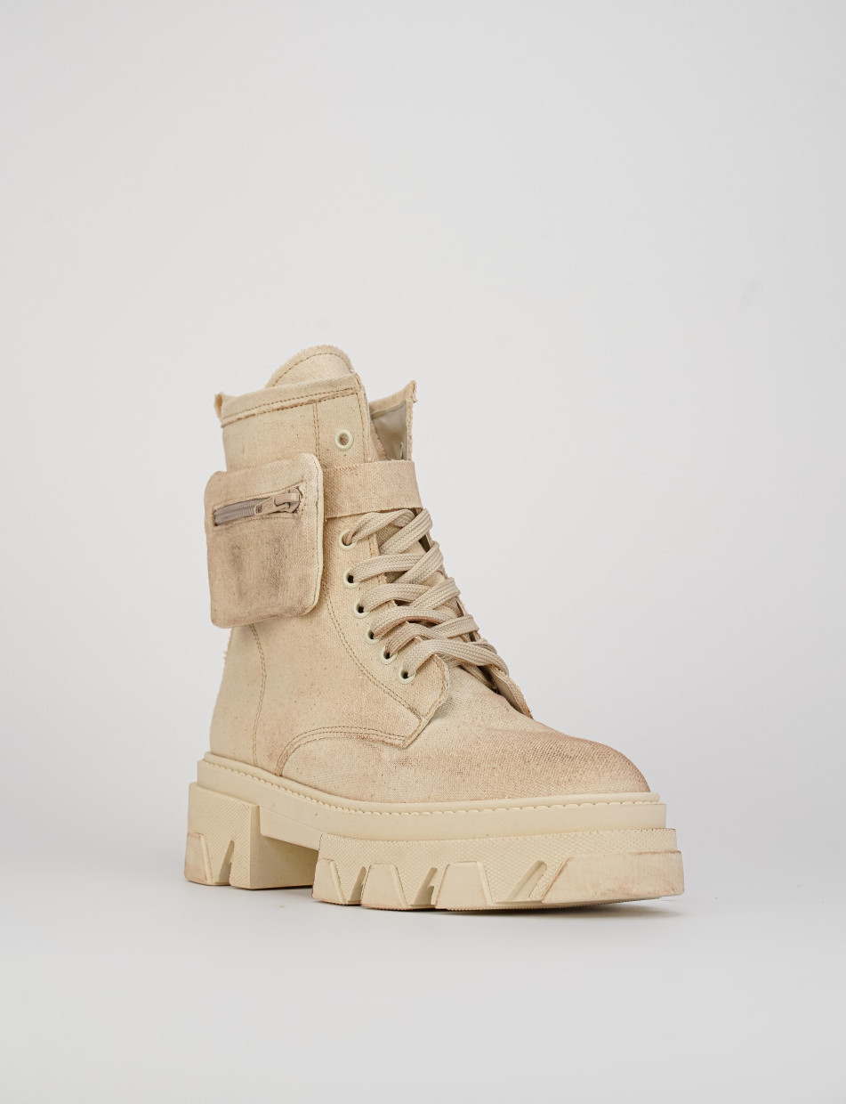 Combat boots heel 2 cm beige tissue