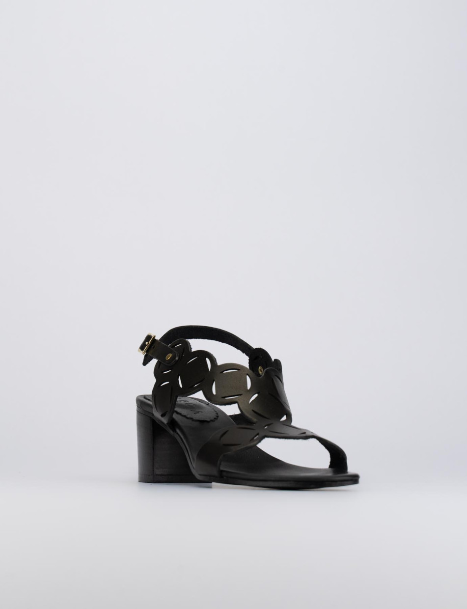 Sandalo tacco 5 cm nero pelle