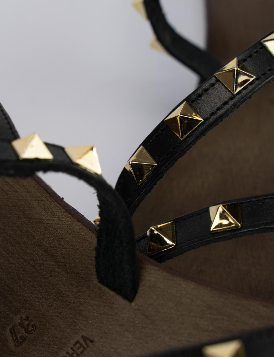 Sandalo tacco 1 cm nero pelle