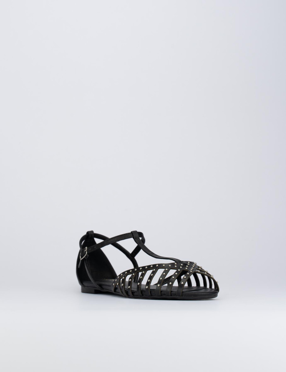 Low heel sandals heel 1 cm black leather