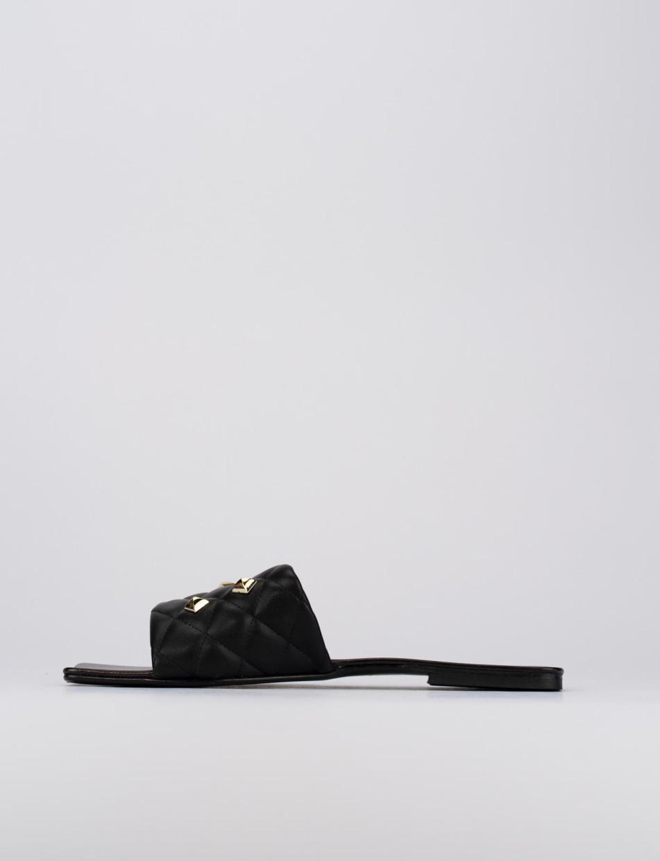 Slippers heel 1 cm black leather