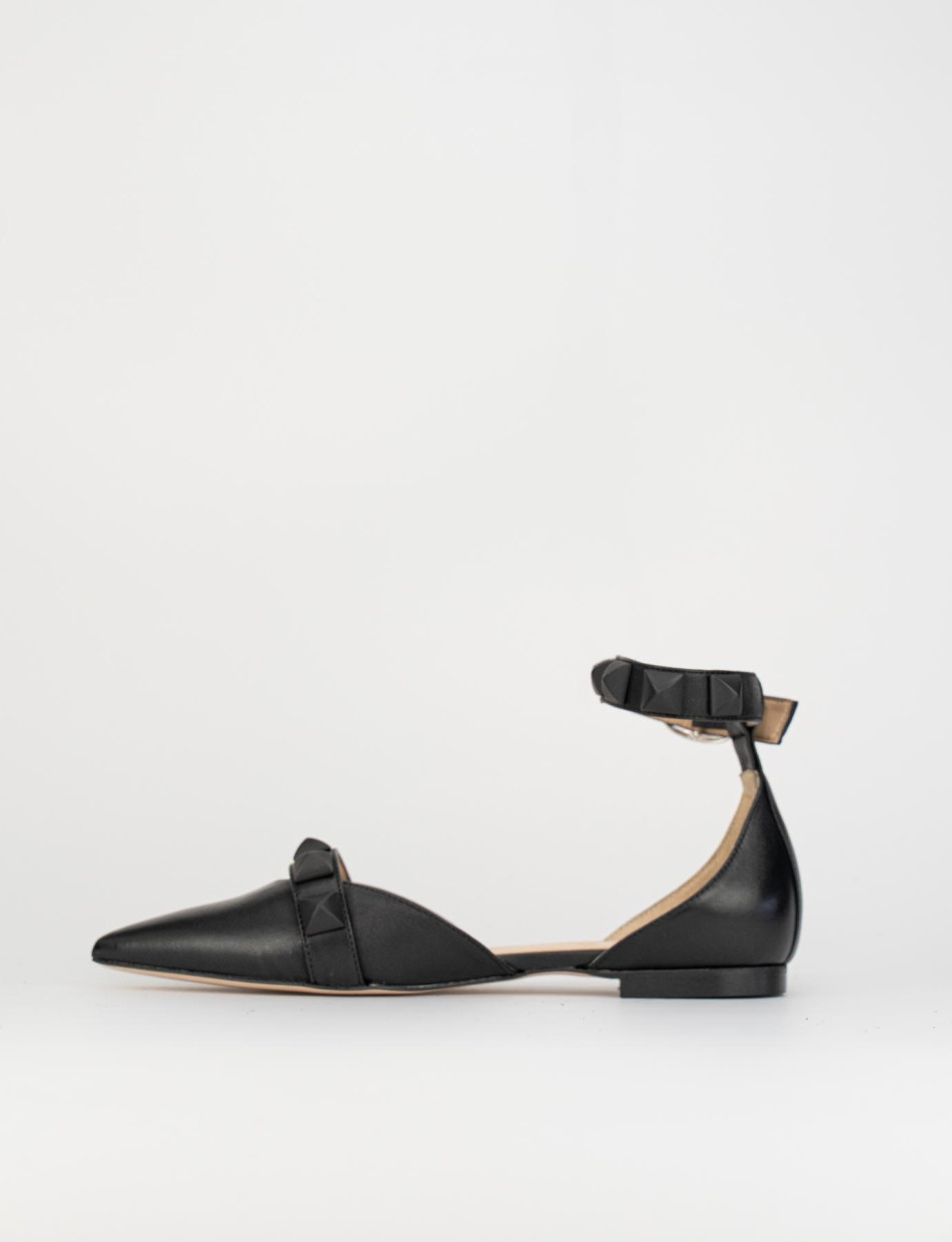 Sandalo ballerina tacco 1 cm nero pelle