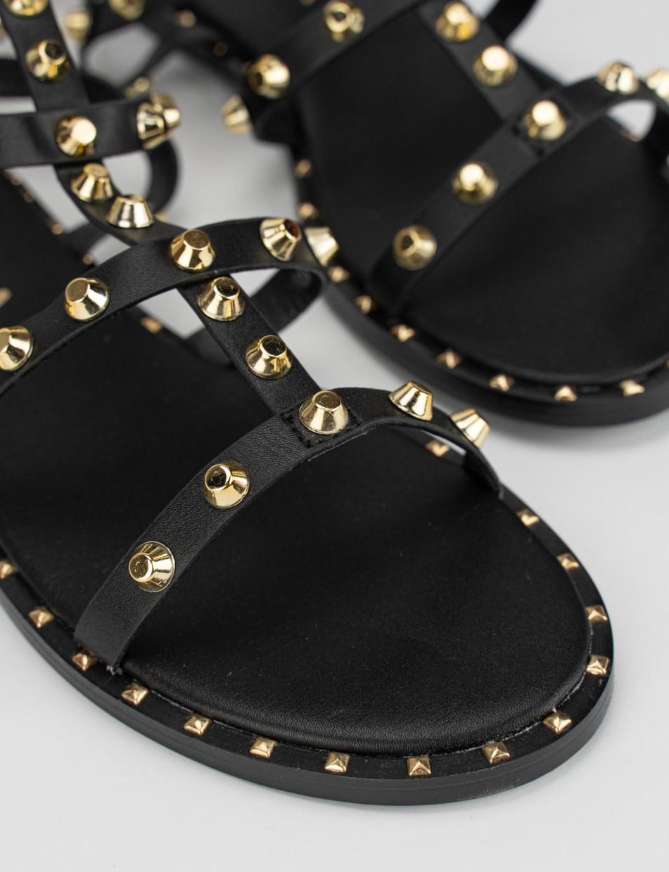 Low heel sandals heel 1 cm black leather