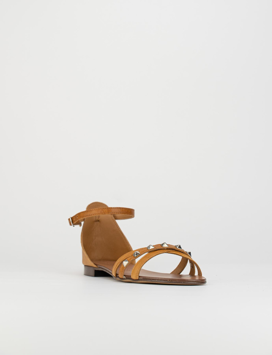 Sandalo tacco 1 cm marrone pelle