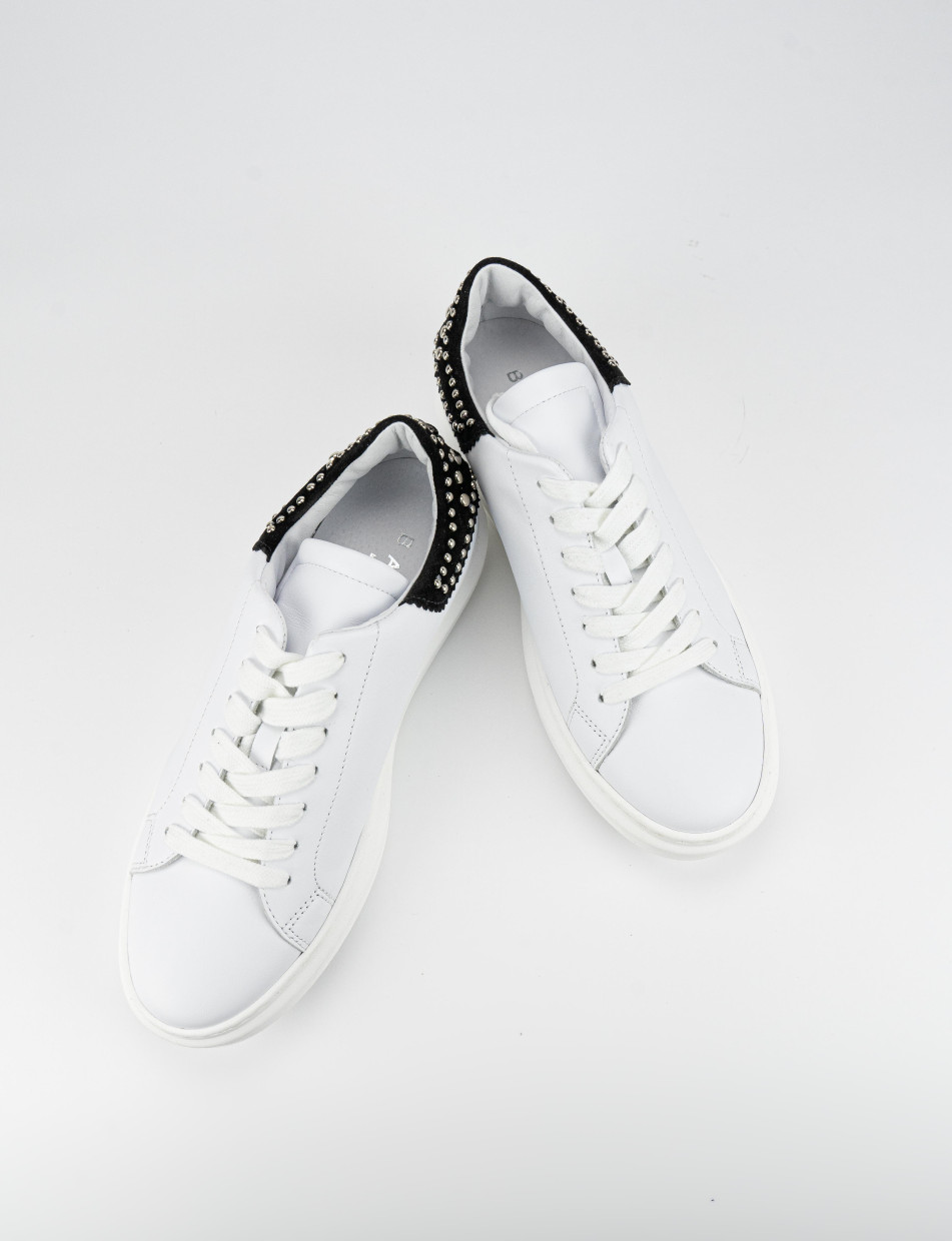 Sneakers white leather