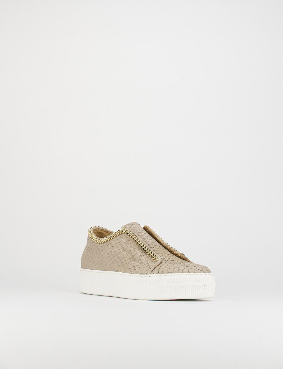 Sneakers beige leather